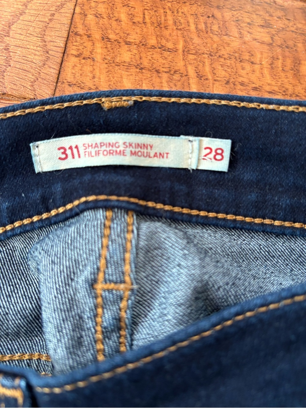 Levi's Dark Blue Denim Jeans size 28, 311 Shaping Jeans - Picture 3 of 8